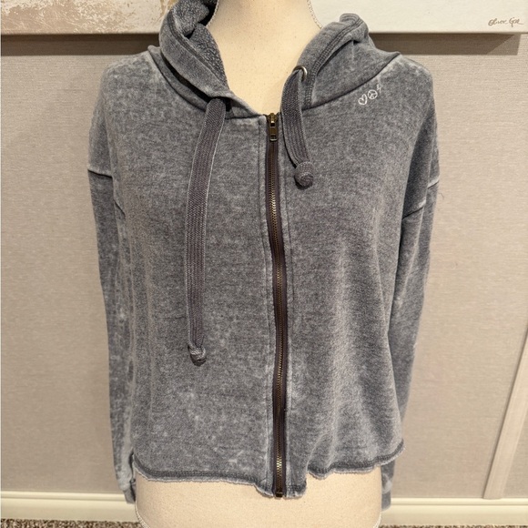 Wren and Glory x Vintage Havana Hoodie Sweatshirt Be the Rainbow Size Large - Picture 2 of 5